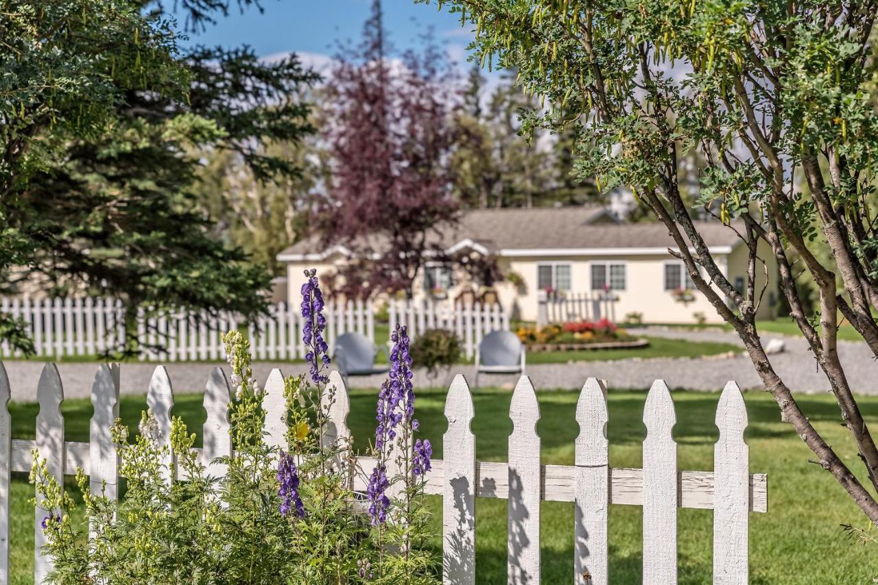 Alaska Garden Gate B&B Палмер Экстерьер фото
