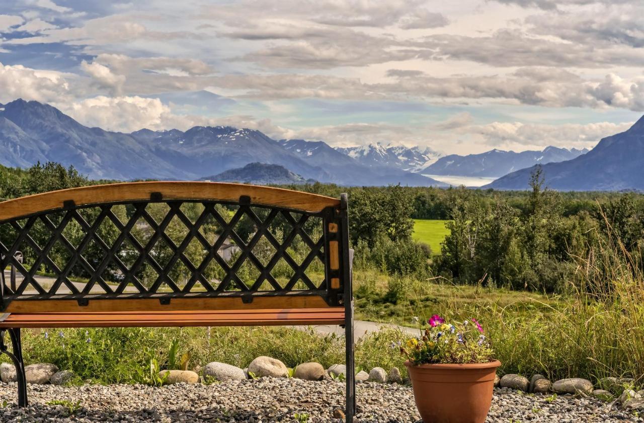 Alaska Garden Gate B&B Палмер Экстерьер фото